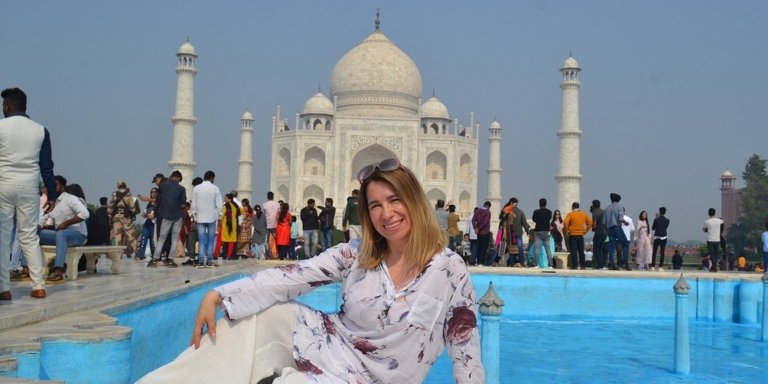 Taj Mahal one day tour by Car from Delhi