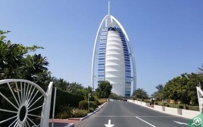 Burj Al Arab Tour with Dinner at Al Iwan with Transfer