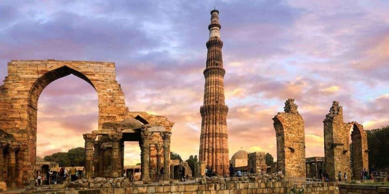 Delhi Spiritual Sites With Famous Temples