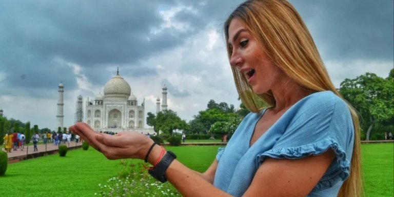 Full Day Taj Mahal and Agra Private Tour from Agra