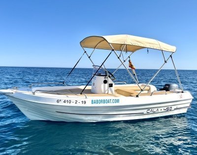 Boat rental without a license in Malaga