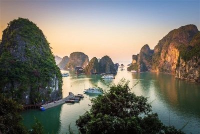 3-days Halong Bay Cruise from Hanoi 3-days Halong Bay Cruise from Hanoi