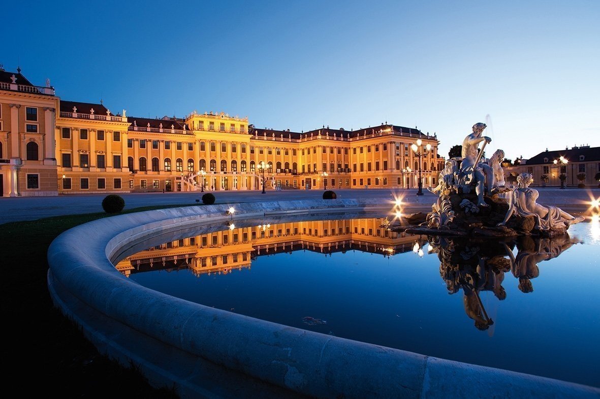 History Guide to Schönbrunn Palace Gardens, Zoo & Monuments, Vienna