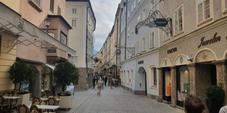 Full-Day Private Tour of Salzburg with Pickup