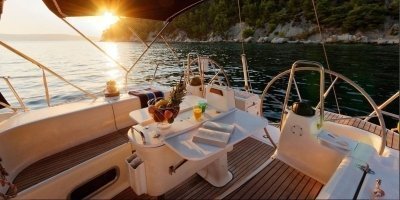 Boat Trips & Charters
