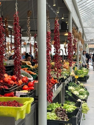 Porto to Lisbon Full Day Private Tour