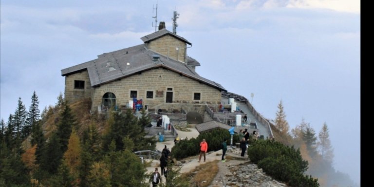 Private Eagle's Nest Tour From Salzburg