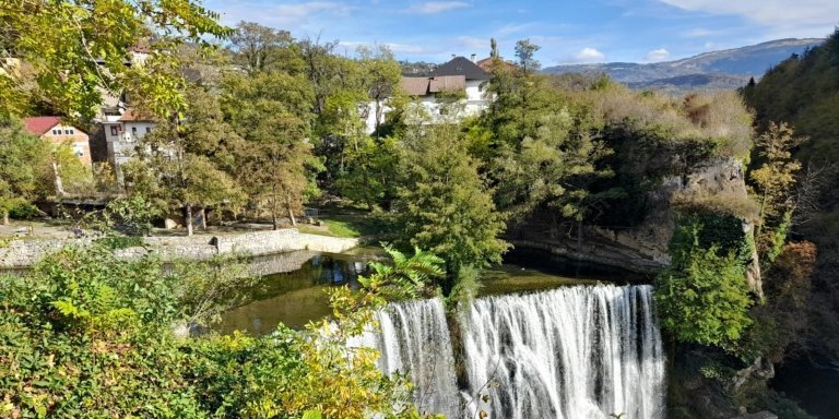 Bosnia year-round discovery 7 days tour from Sarajevo.
