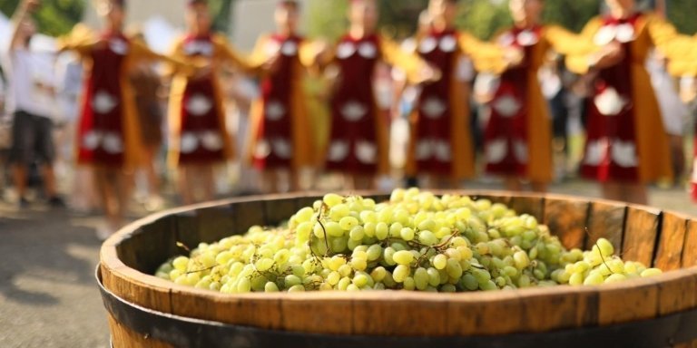 Sweet grapes of Armenia։ Wine tour