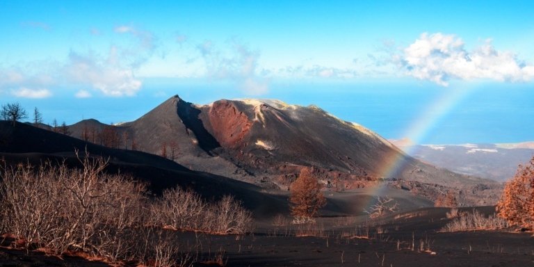 Visit to the new volcano of La Palma