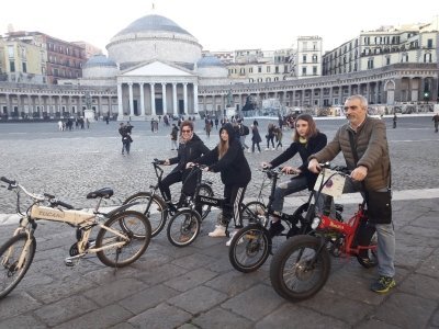 Naples panoramic tour by electric bike "Partenope"
