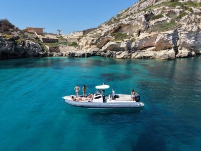 Cagliari: Boat Tour with 4 Swim Stops at Devil's Saddle