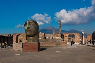 Naples: One-Way Trf from/to Amalfi Coast with Pompeii Stop
