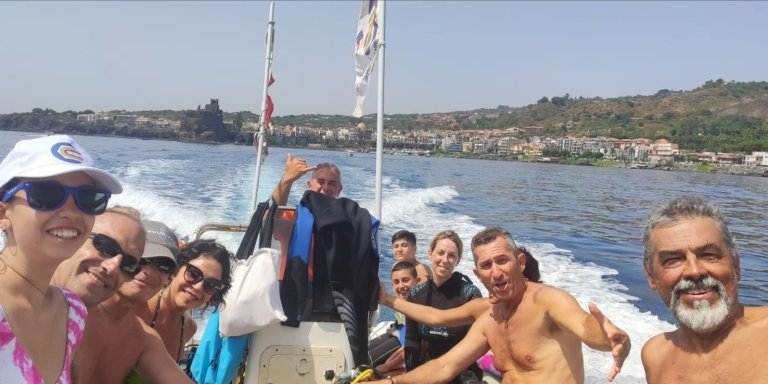 Aci Castello freediving and snorkeling with small Sicilian lunch