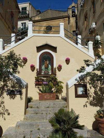 Transfer from Palermo to Taormina with stop in Cefalù or vice versa