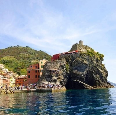 Shared Daytime Panoramic Boat Tour in Cinque Terre