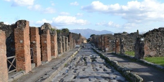 POMPEI WALKING TOUR