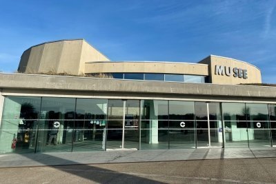 Normandy Omaha Utah Beaches Small-group Day trip from Paris