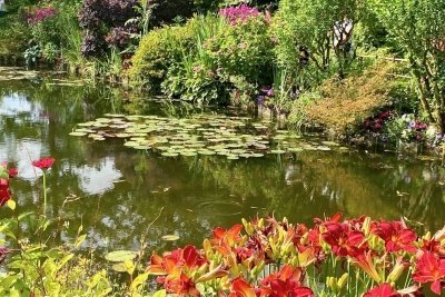 Private Rouen, Giverny Day trip from Paris with Michelin Lunch