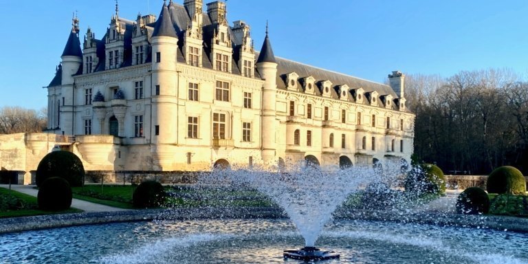 3 Loire Castles Live Guided Small group max 7 people Mercedes Winery