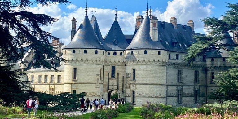 2-day Private 6 Loire Valley Castles from Paris with Wine tasting
