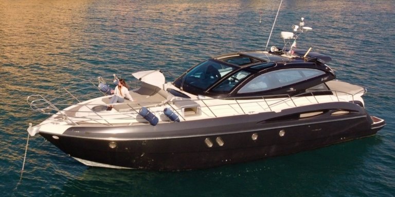 Full day private 47ft yacht for charter in Lagos algarve