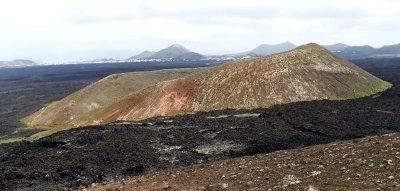Caldera Blanca: hiking though tranquility and wild beauty of Lanzarote