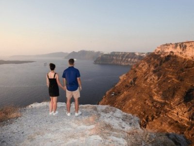 6-hour Private Santorini Sightseeing Tour