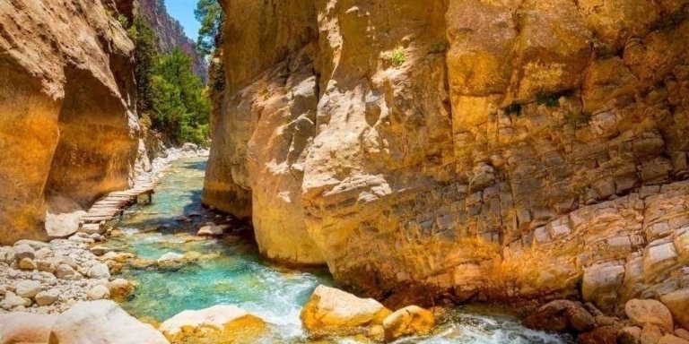 Samaria Gorge - All Day Tour from Chania
