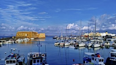 From Chania: Private Tour to Knossos Palace & Archaeological Museum