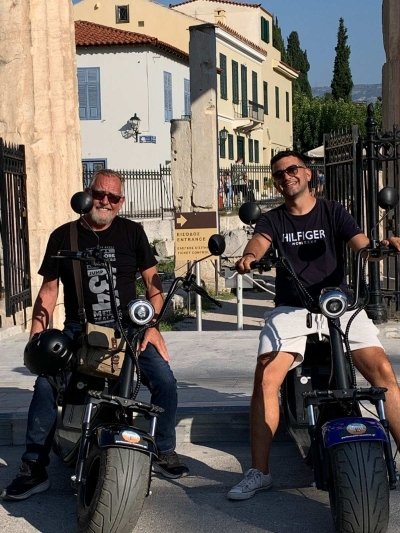Athens Guided E-Scooter Tour in Acropolis Area by Parthenons Scooters