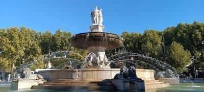 Private tour - Aix en Provence & highlights of Marseille
