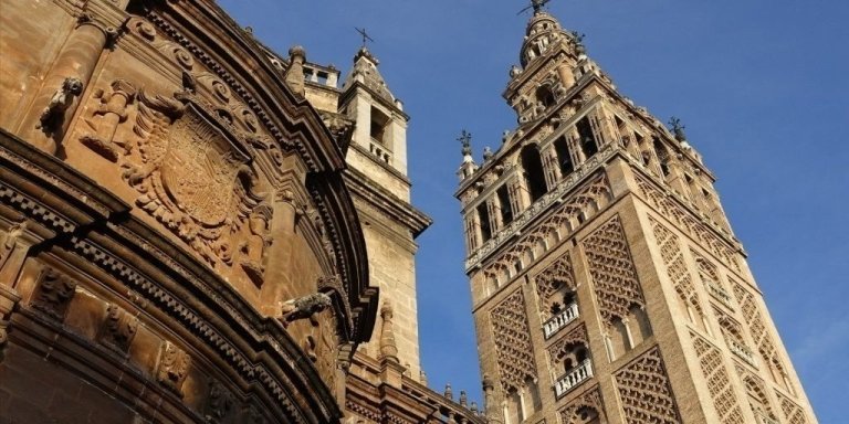 Early bird walking tour