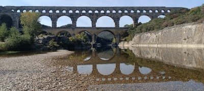 The Highlights of Avignon & Roman Aqueduc