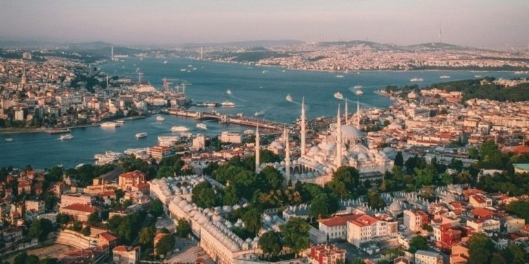 Magnificent Istanbul: City Tour with Luxury Minivan
