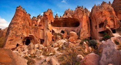 Cappadocia Daily Red Tour(İncluded guide, entrance fees, lunch)