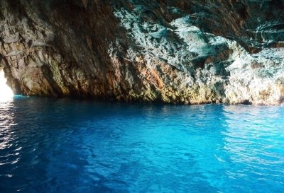 Private 3-hour Speedboat Our Lady of the Rock & Blue Cave