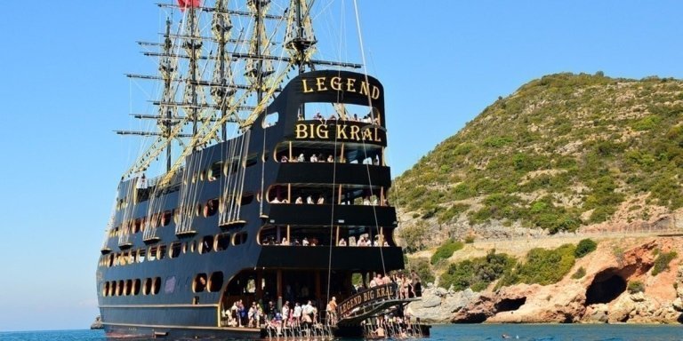 Alanya Pirates Yacht Tour (Legend Big Kral) From Side, Alanya
