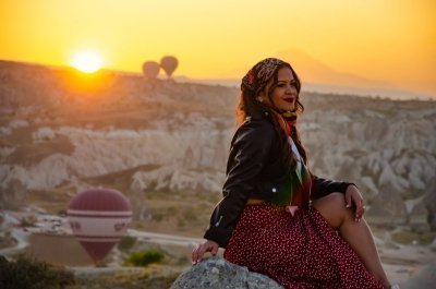 Balloons watching Tour w/ PickUp, Breakfast & Photographer