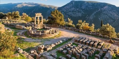 Private Daytrip to Delphi and Arachova