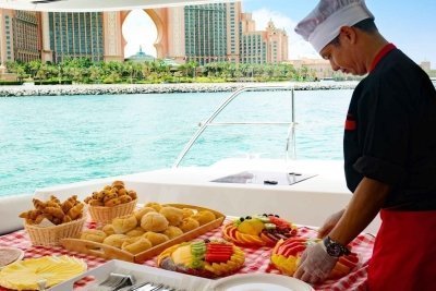 Dubai Xclusive Shared Yacht Breakfast, BBQ Dinner Live & More