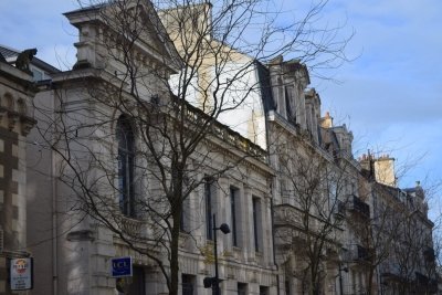 Poitiers: Guided Walking Tour In The Legendary City