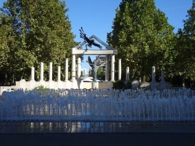 Budapest self-guided walking tour and scavenger hunt