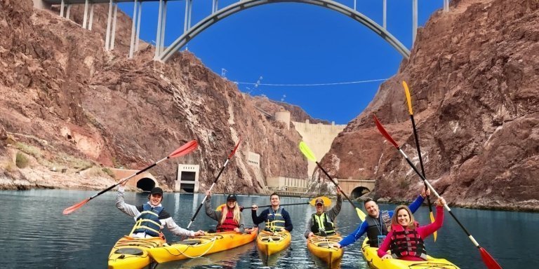 Hoover Dam Kayak Tour with Transportation from Las Vegas