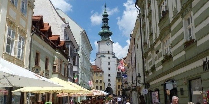 Private Daytrip to Bratislava from Budapest