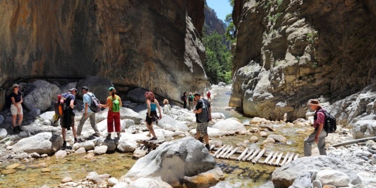 Samaria gorge day tour with guide