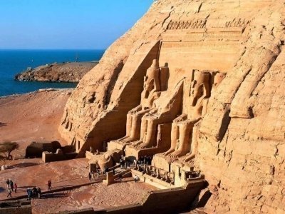 BEST LUXOR DAY TOUR VISIT EAST AND WEST NILE BANKS