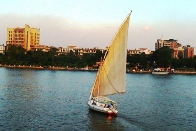 TOUR TO GIZA PYRAMIDS MEMPHIS SAKKARA AND FELUCCA ON THE NILE
