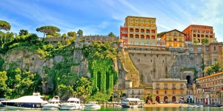 Sorrento Art & Lomincello Food Tour on Breathless 'Views Village