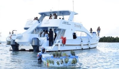 Party boat in catamaran trinity| snorkeling| private beach